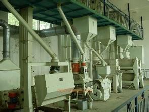 二手大米加工机械。二手大米加工成套设备。_