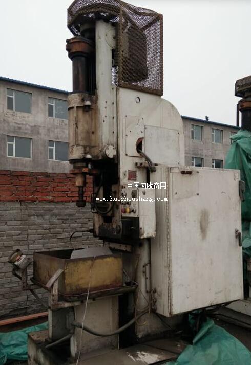 上海机械厂转让台湾永进850加工中心_数控机