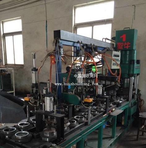 求购断桥铝型材滚压复合机 穿条机 复膜机_其