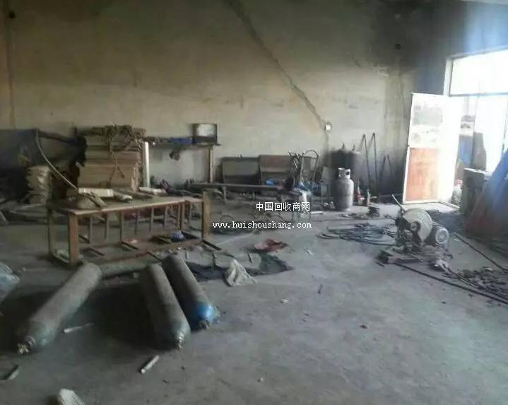 以上是:呼和浩特电焊机厂处理全套工具 钢材 折弯机 裁板机 多台二宝焊机电焊机 半自动切割机汽泵台 汽码机风炮多套氧气 的详细信息,包括名称、数量、价格、地区、联系方式。 联系我时,请说是在中国回收商网(www.huishoushang.com)上看到的,谢谢!