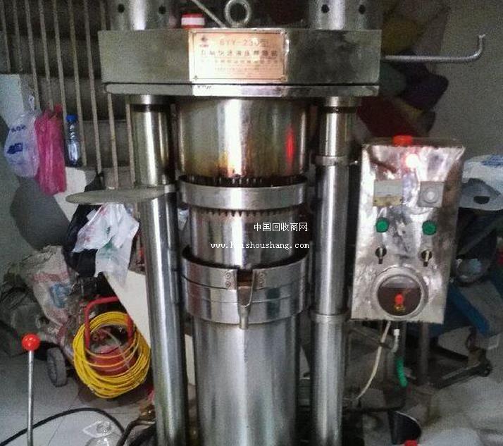合肥低价出售闲置油博士榨油机