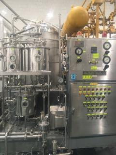 饮料厂结业转让验瓶机封包机 混合机日本三菱