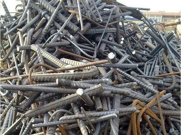 新疆废钢回收长期,高价,大量回收废钢,废铁