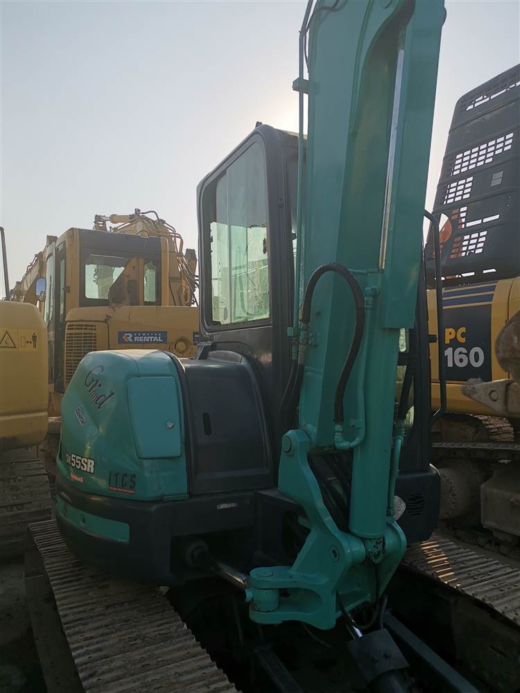 三明出售正规神钢55二手挖掘机