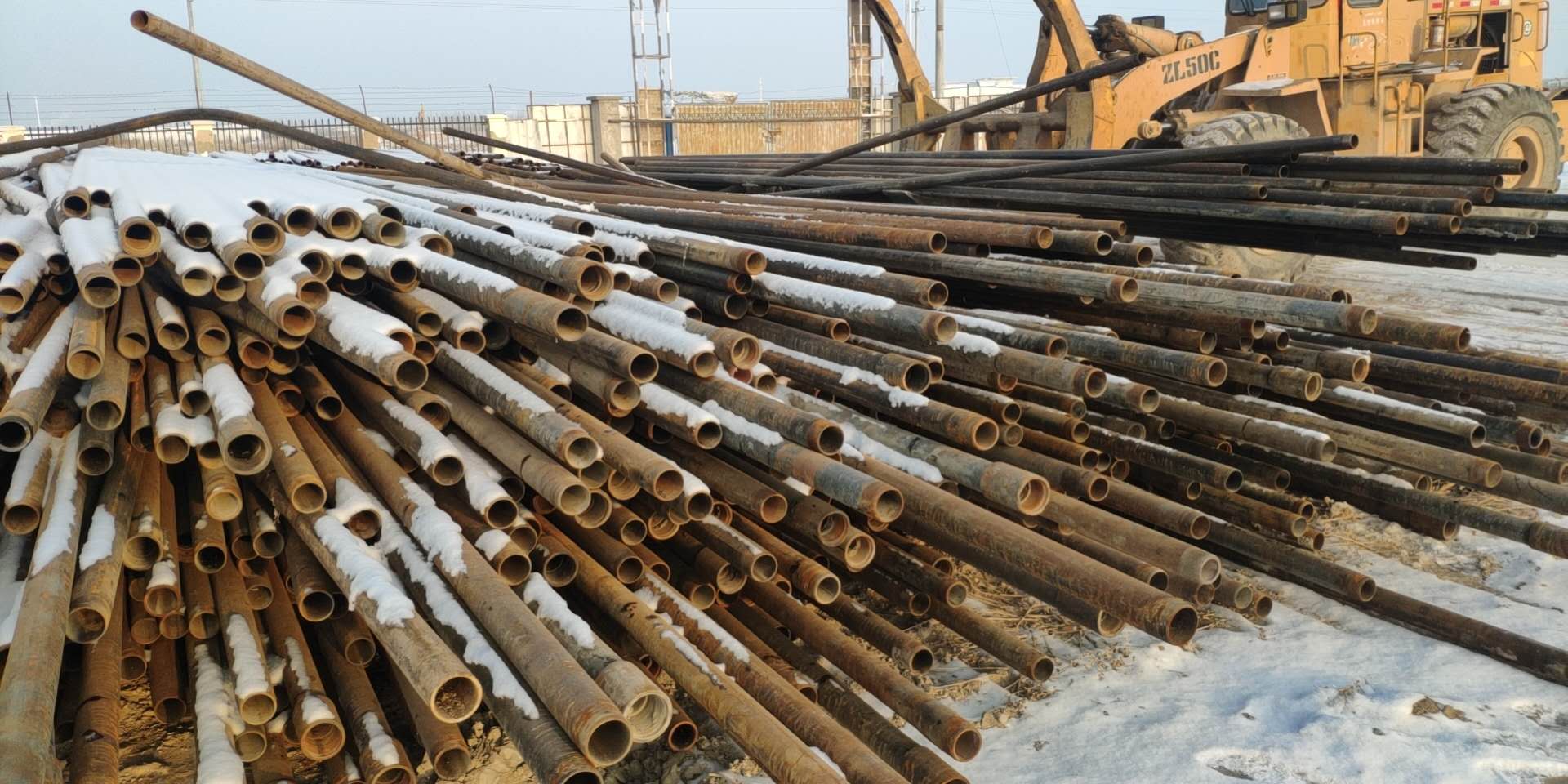 新疆抽油管子处理