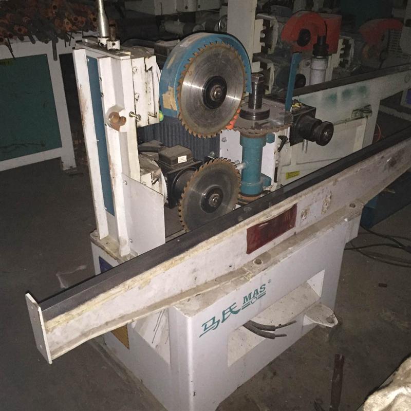 出售九成新马氏五碟开榫机