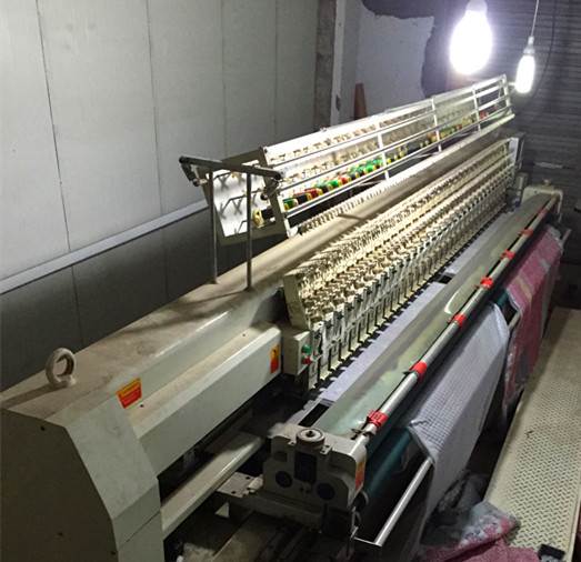 绣花厂转让闲置的2台二手大岛绗绣机