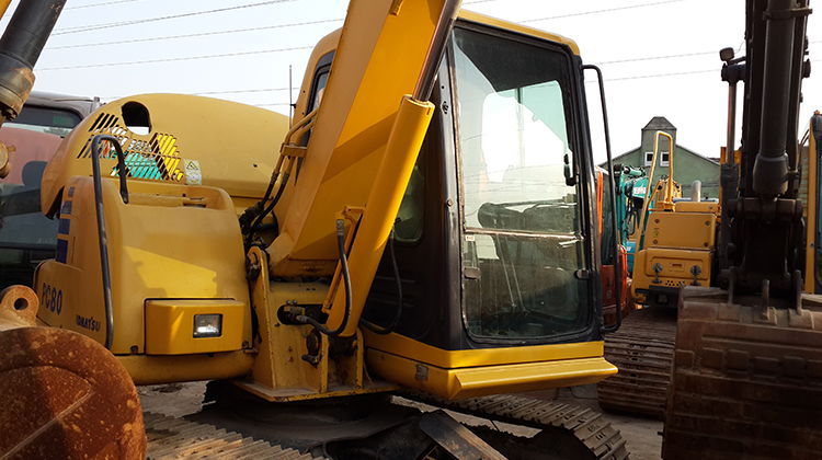 二手小松60挖掘机质量好价格优年初促销中