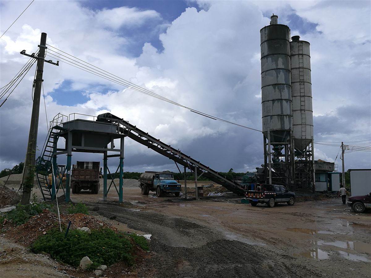 工程闲置山东贝特400型水稳拌合站9成新转让