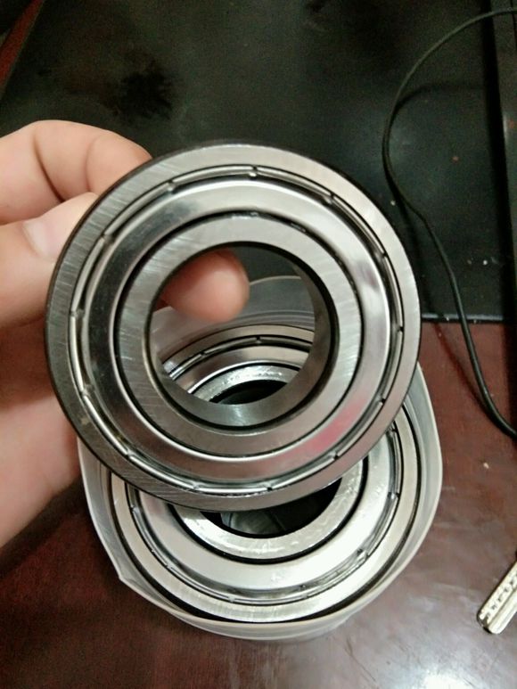 工程急转让一批6207-zz/zv2无字黑角 轴承