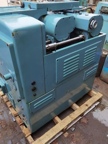 公司转产急售闲置青岛生建75滚丝机