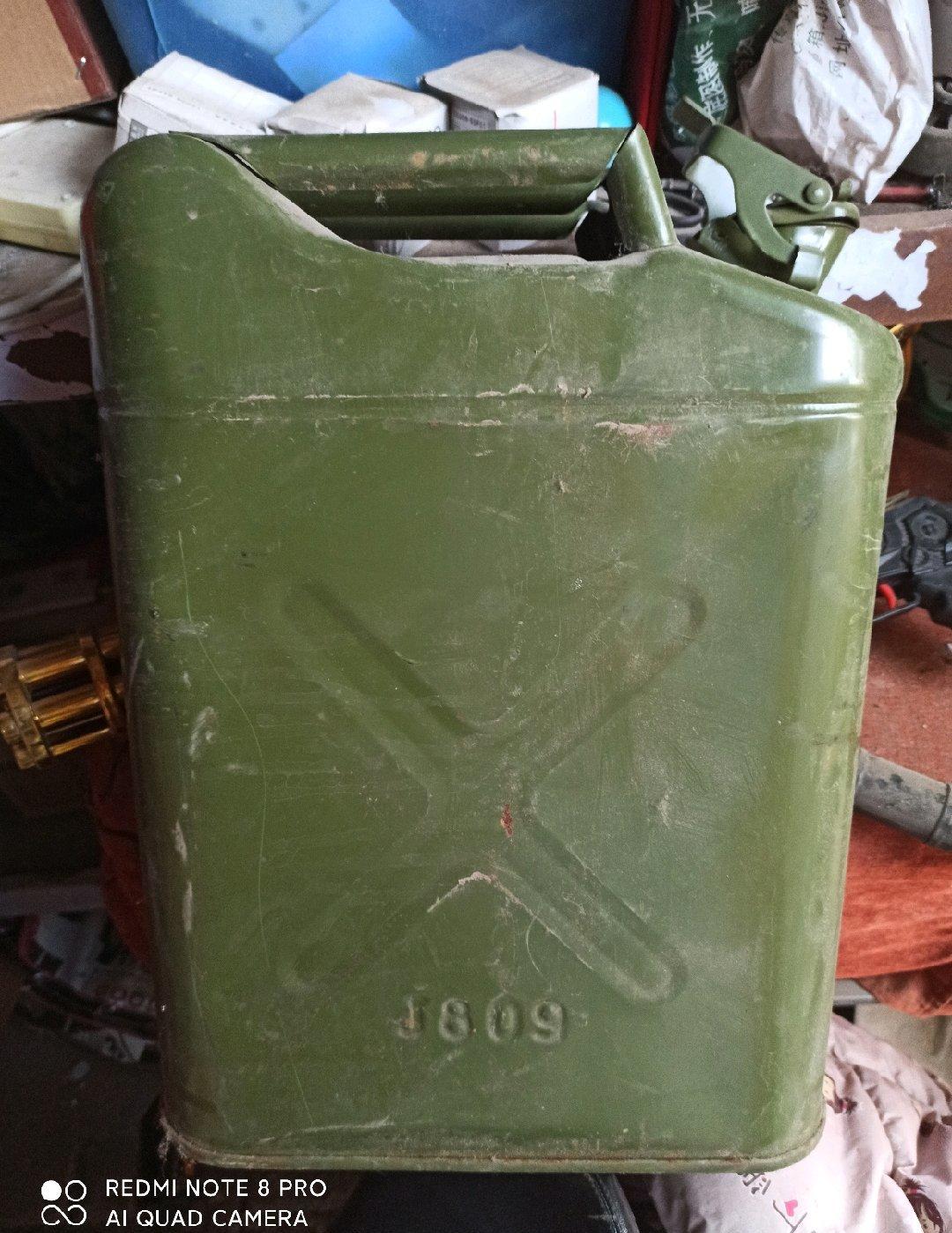 天津地区转让二手30升的汽油桶