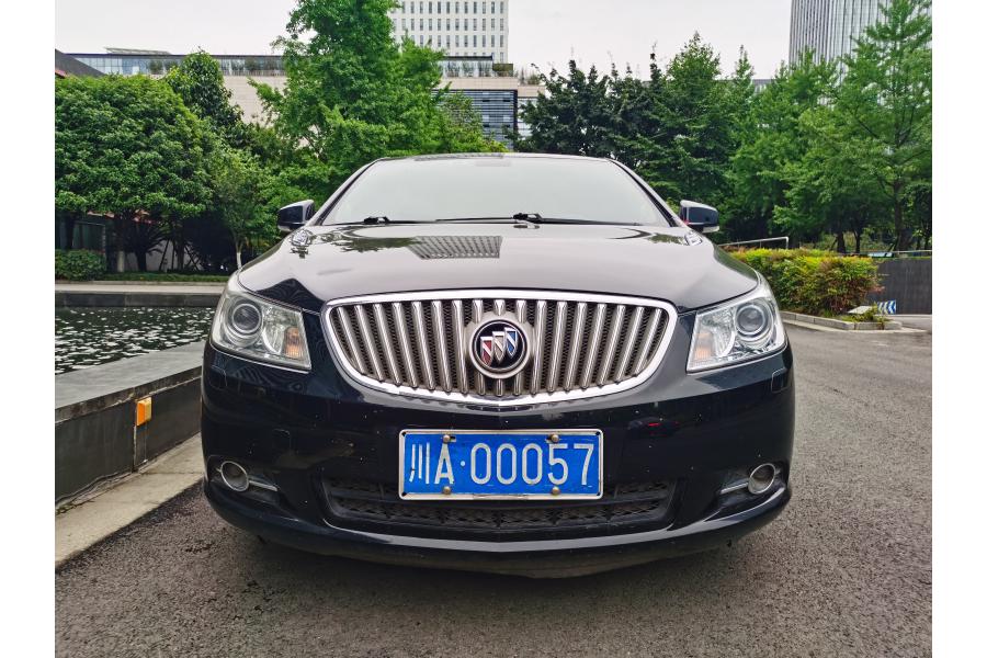 5川a00057别克牌sgm7242ata轿车网络拍卖公告